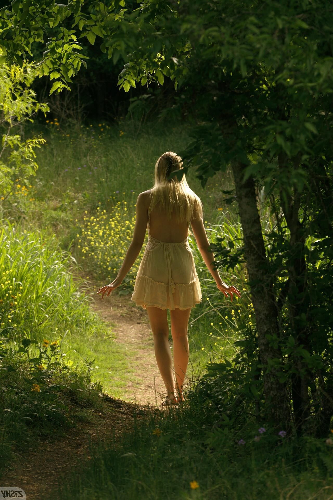 Amber Moore dans Whitetail Trail