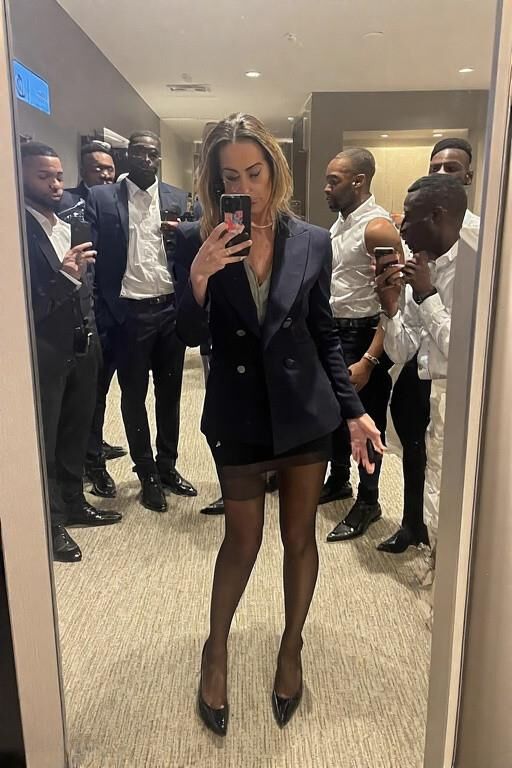 Indo para jantar com a equipe de vendas