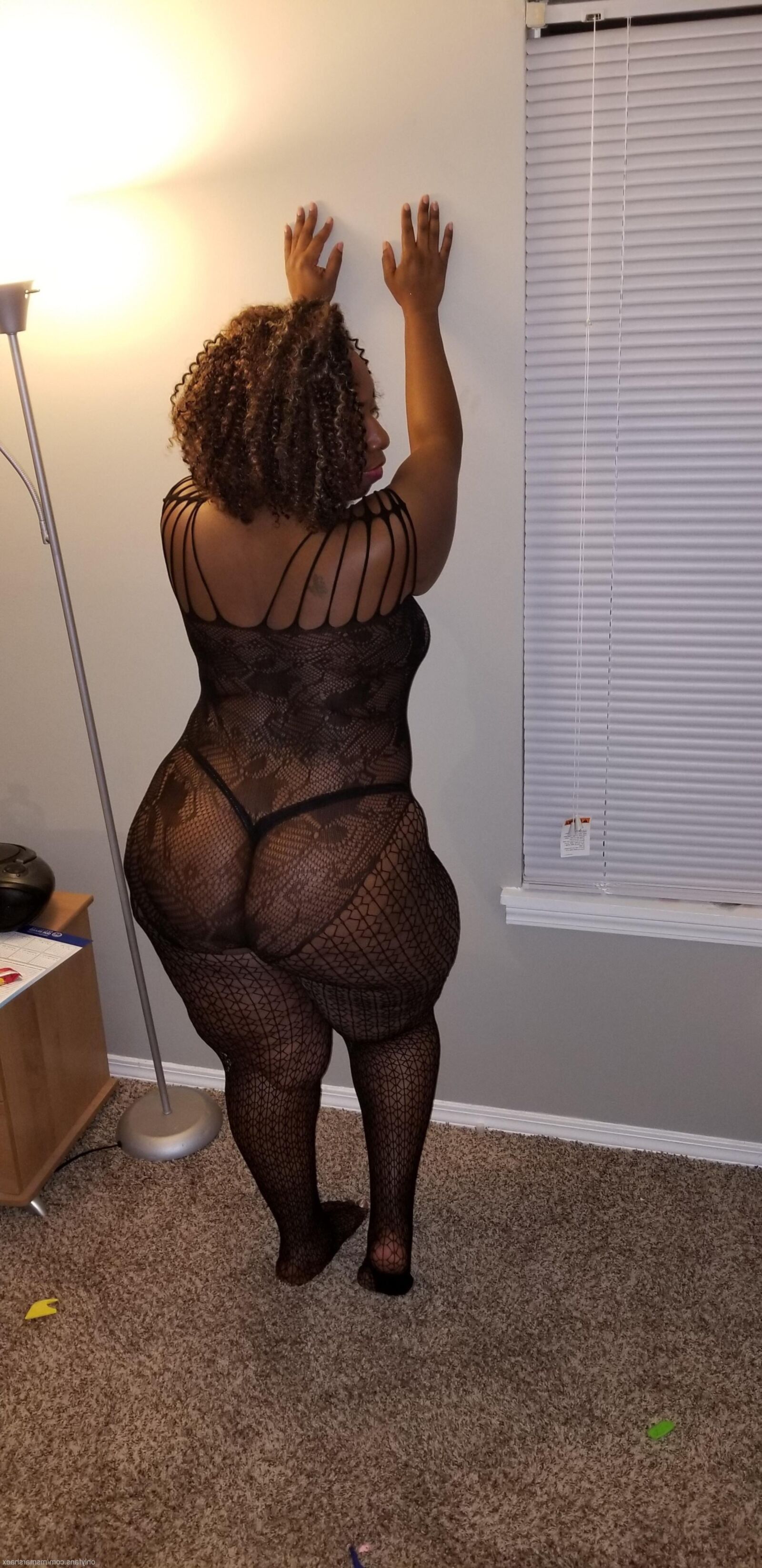 BBW болото сексуальные ноги и задница