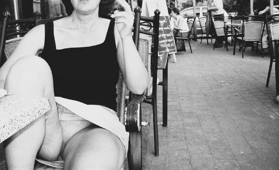 maja zonder slip in openbaar