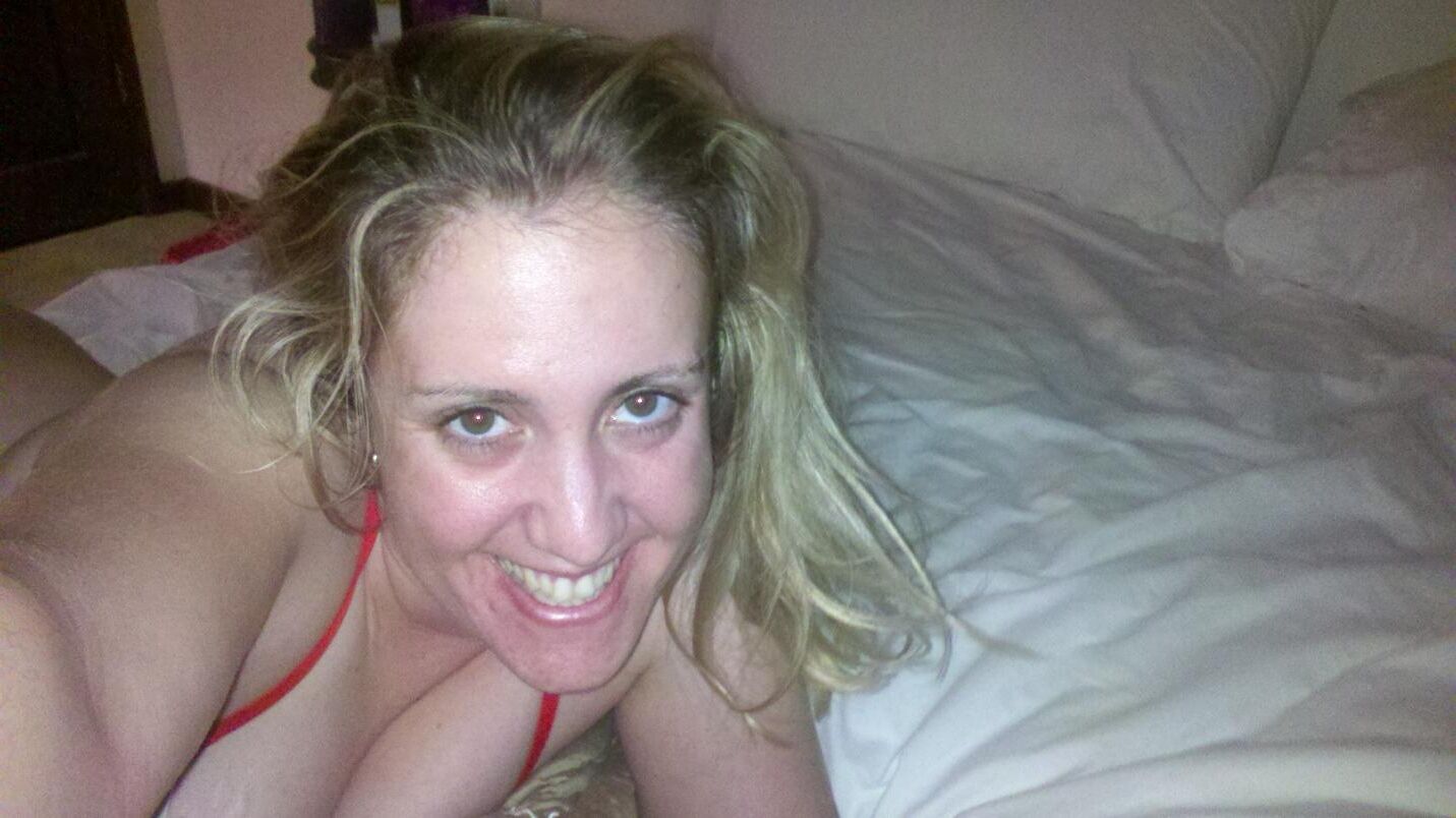 Amateur Alyssa