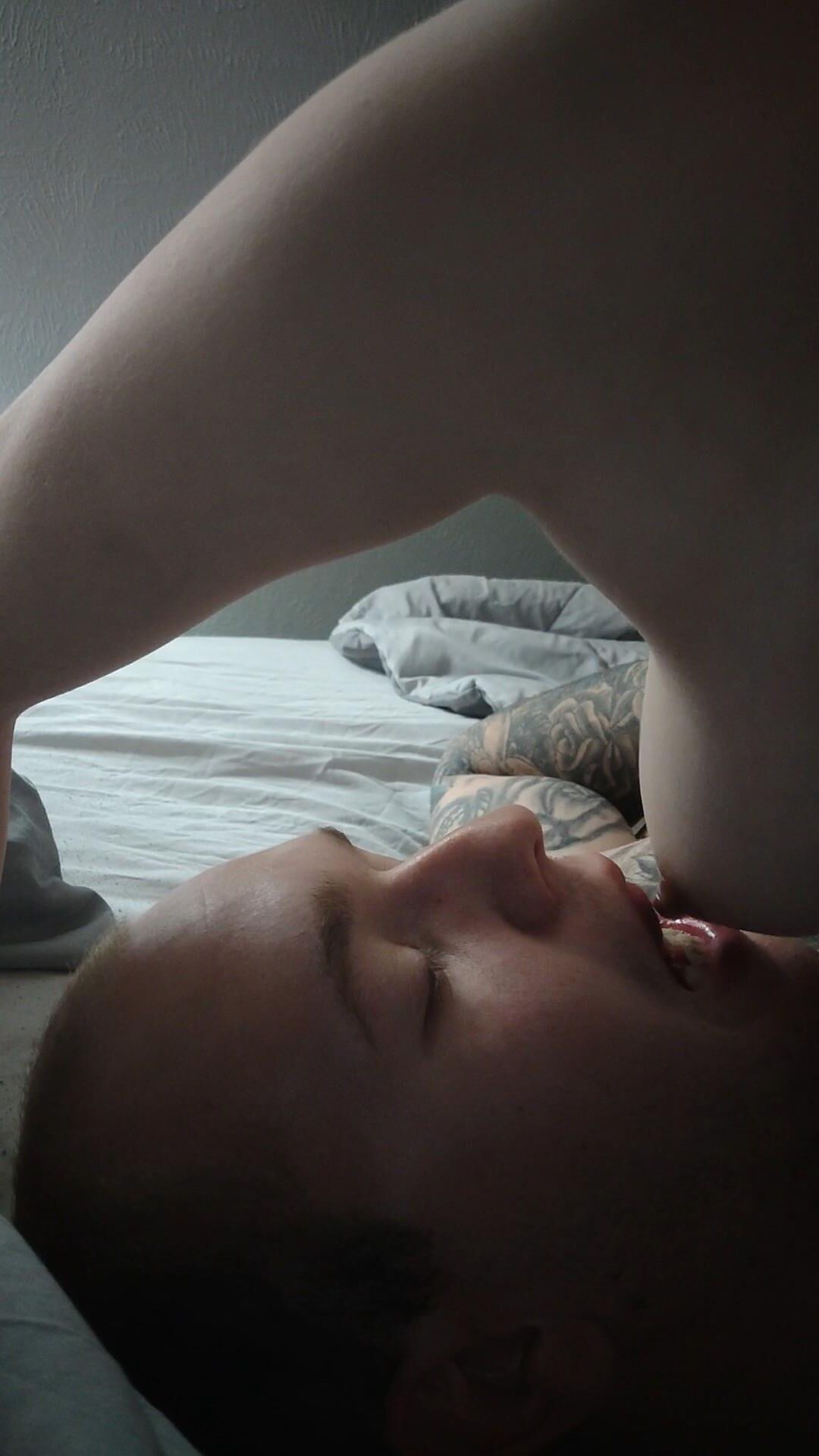 Nippel saugen