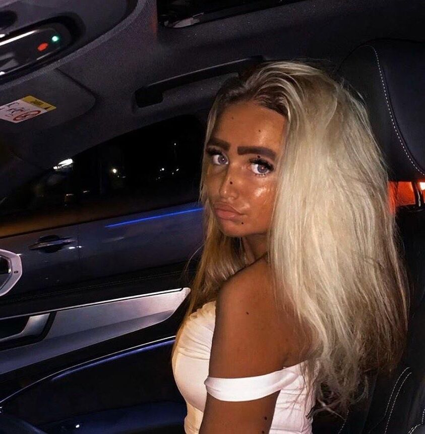 Chav Chav buckable hypersexualized