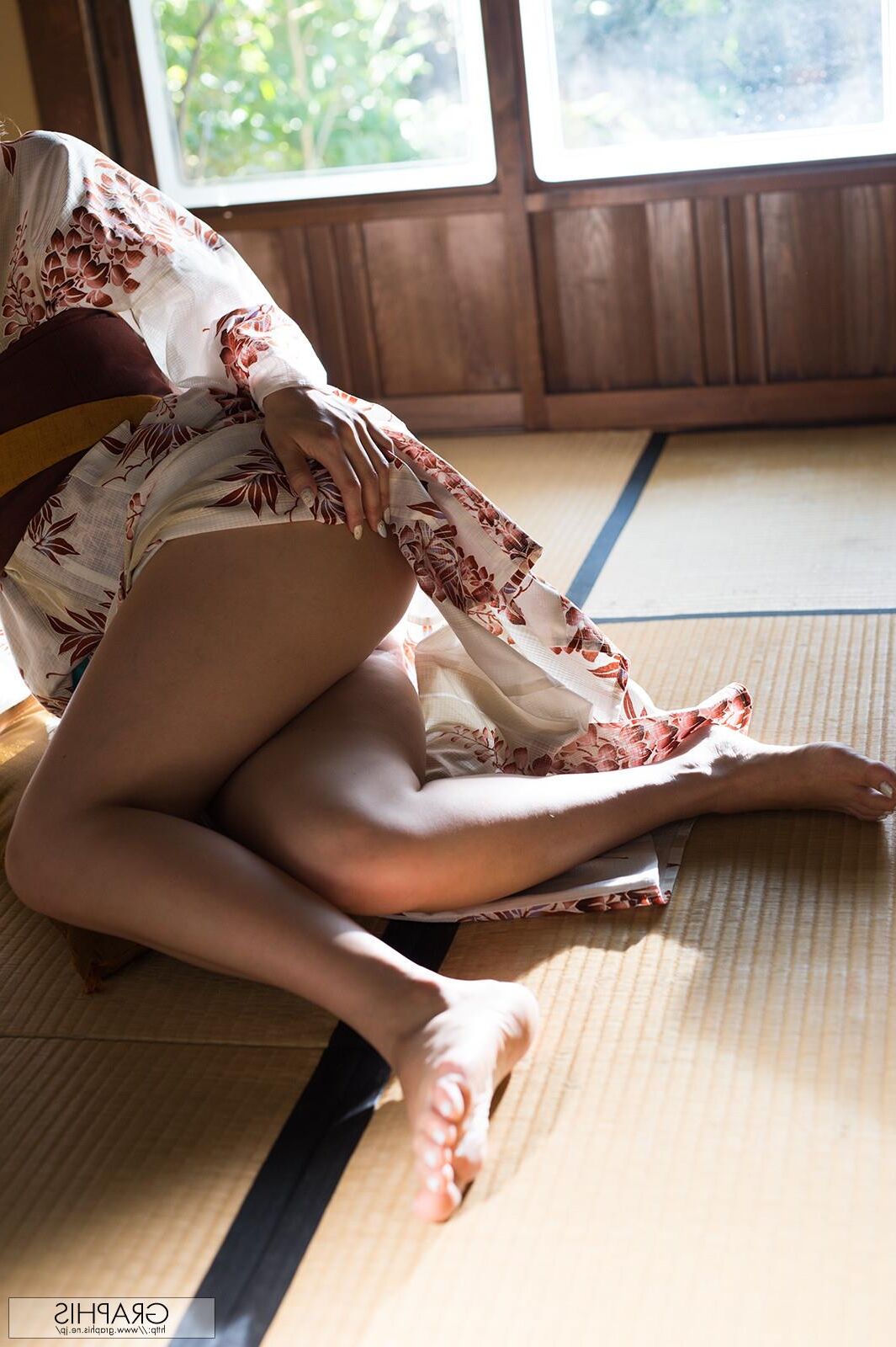 Harumi Tachibana Graphisgals No. Nos levantamos