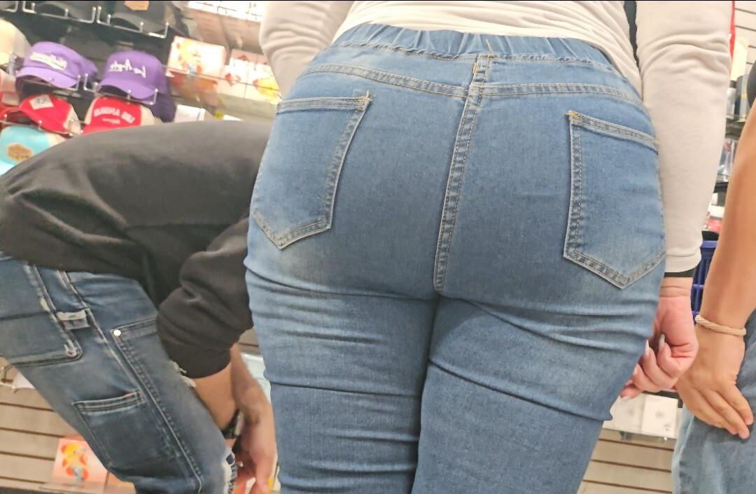 Patillas sinceras jeans y pantalones apretados