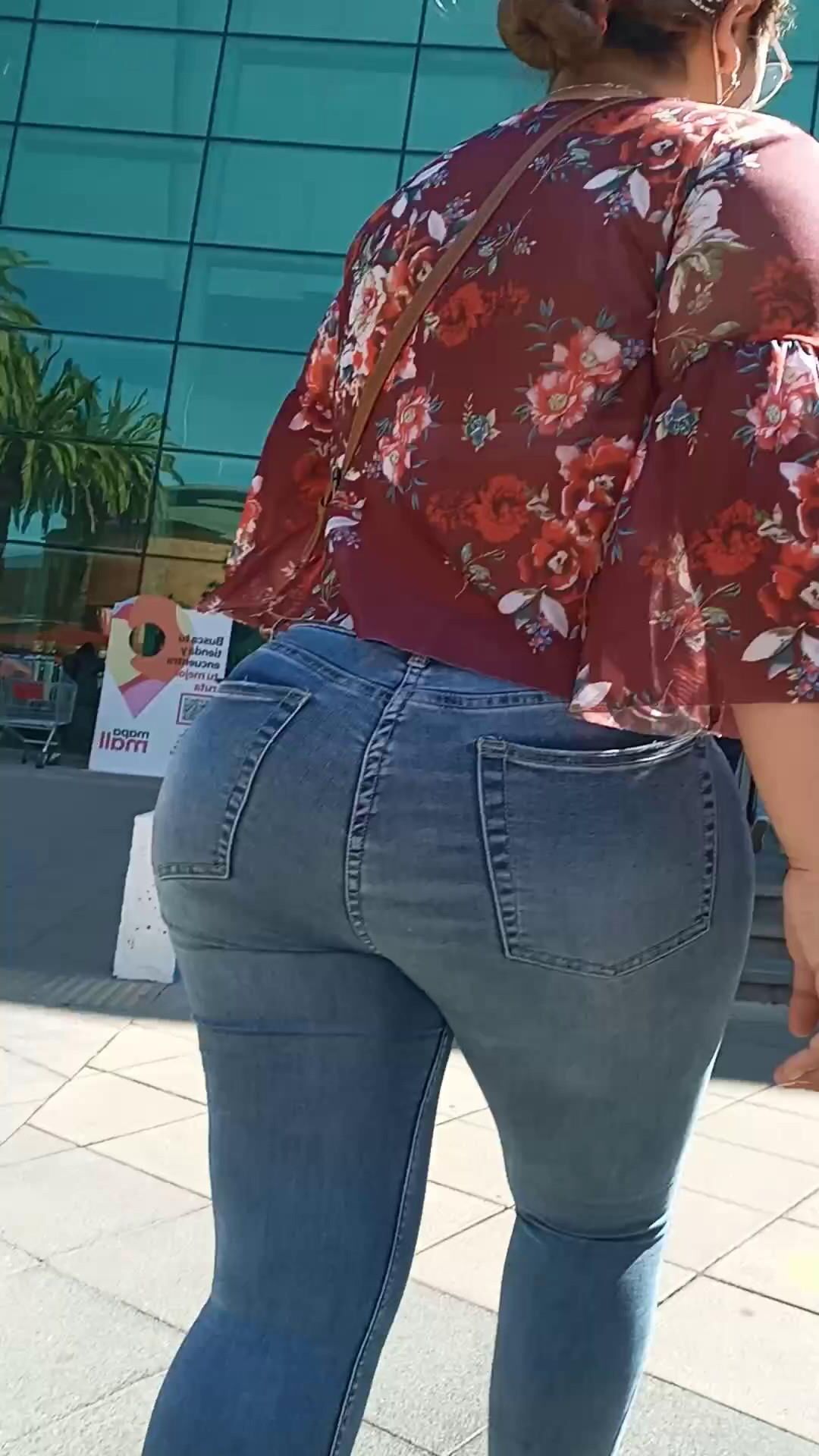 Patillas sinceras jeans y pantalones apretados