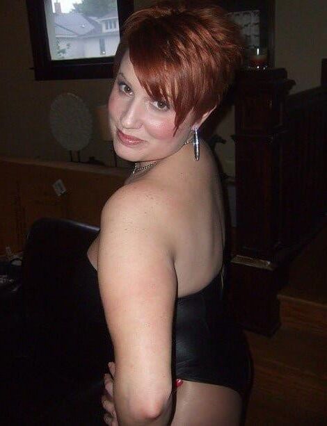 Sexy Redhead MILF