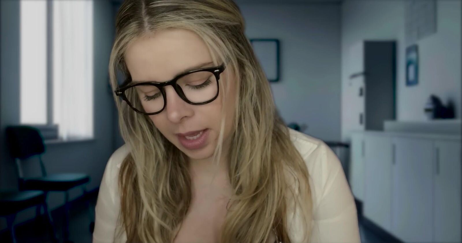 Murmurones escoceses ASMR Medical Examen