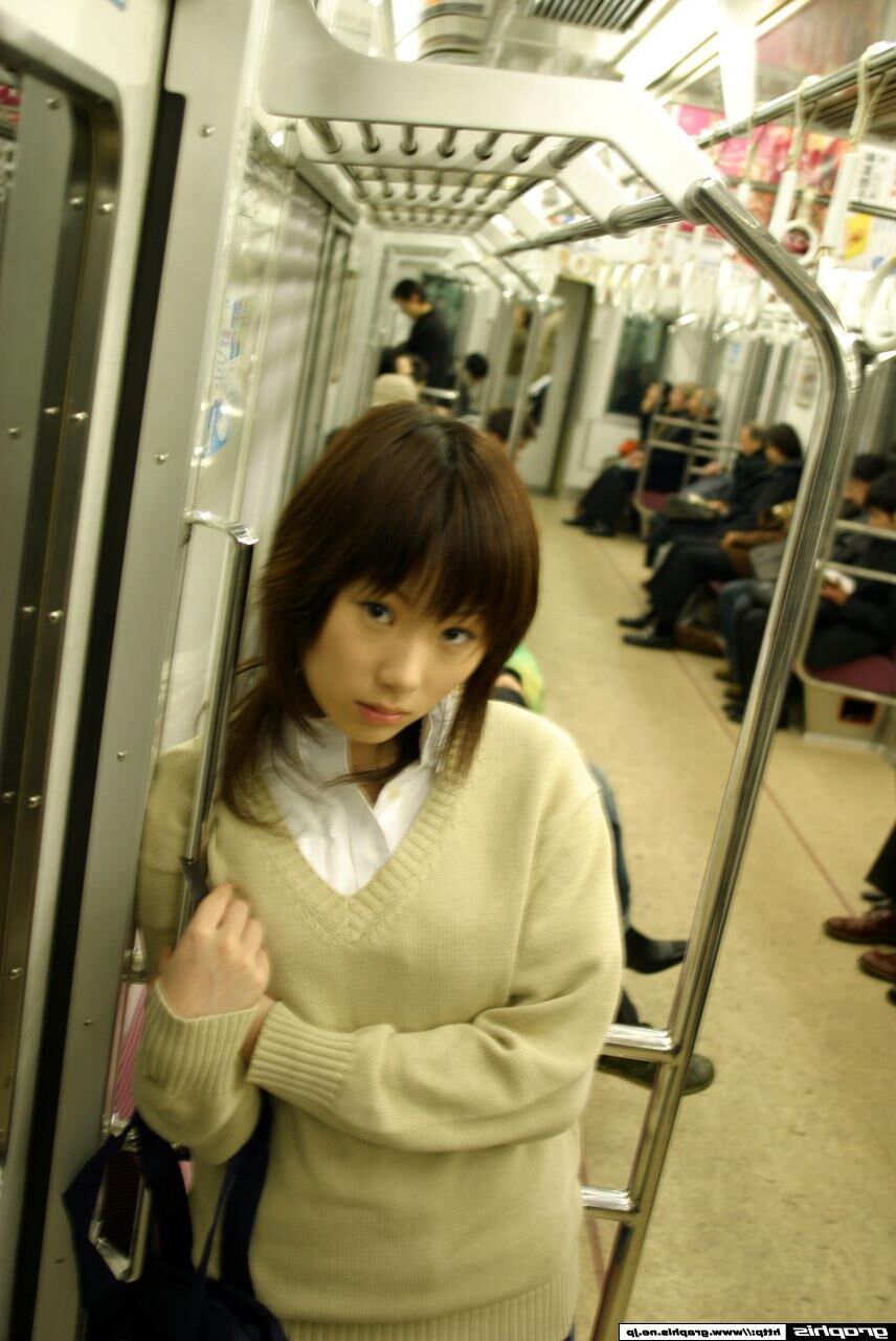 Hina Tachibana Graphisgals No. bajo regla