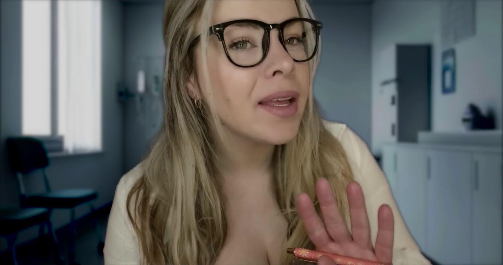 Murmurones escoceses ASMR Medical Examen