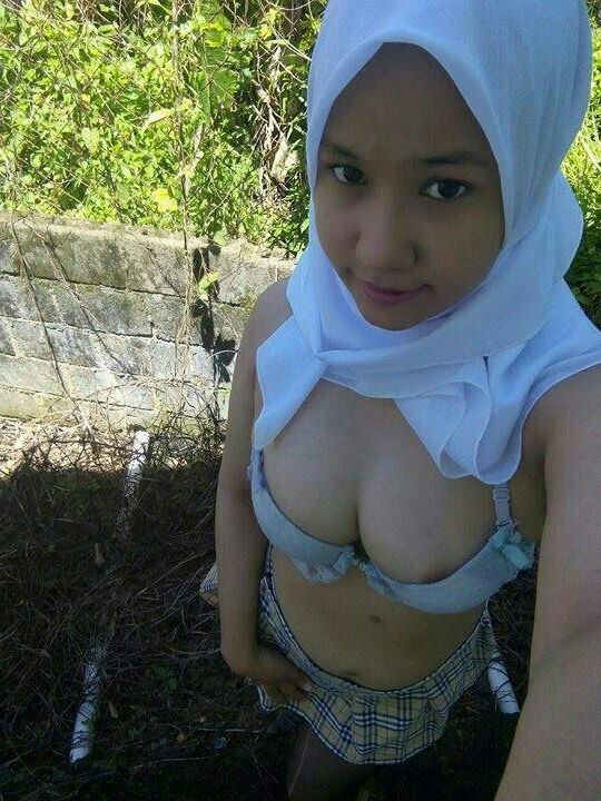 Hijab nudes (MIX)