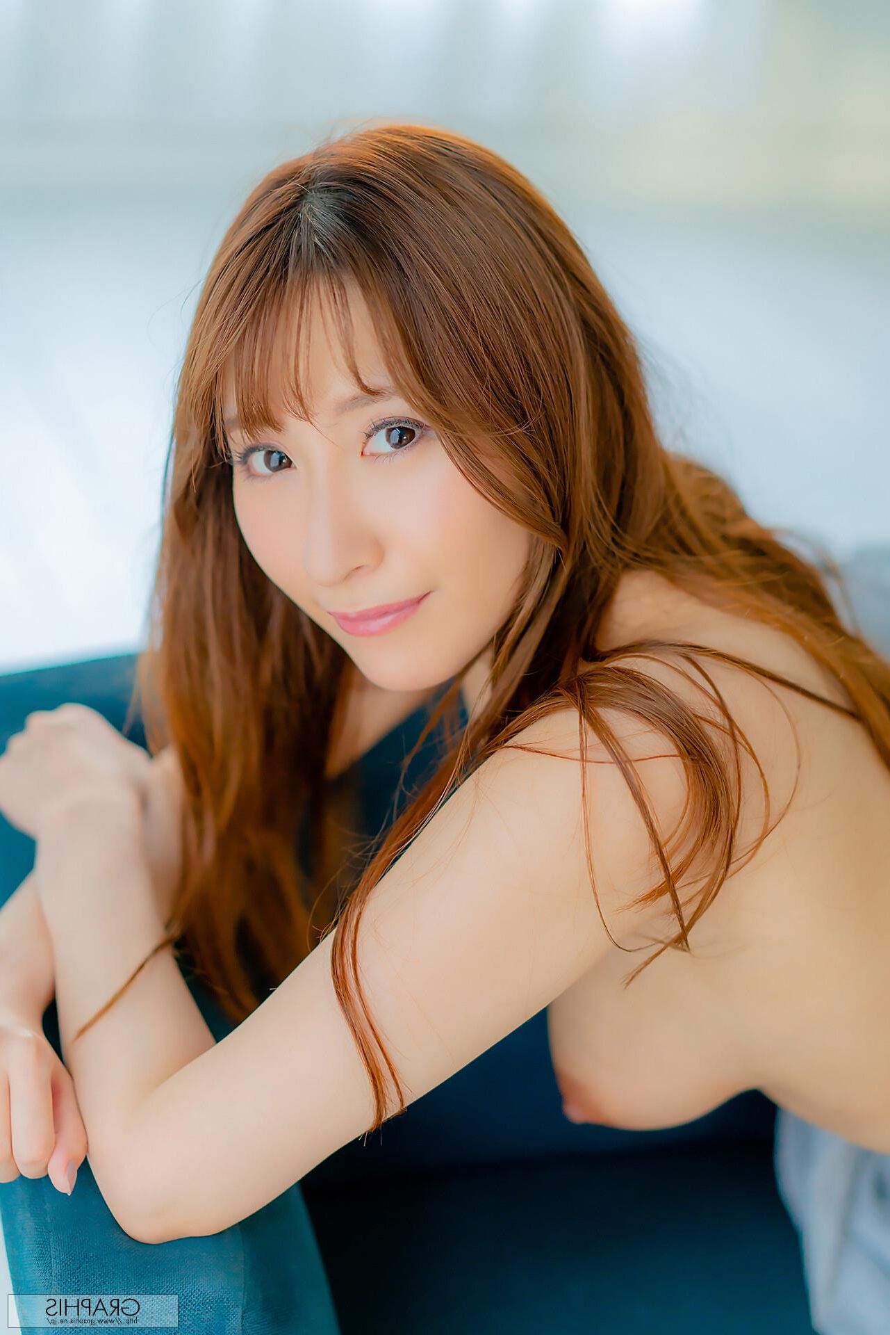 Kana Kusakabe Graphisgals dulce emoción