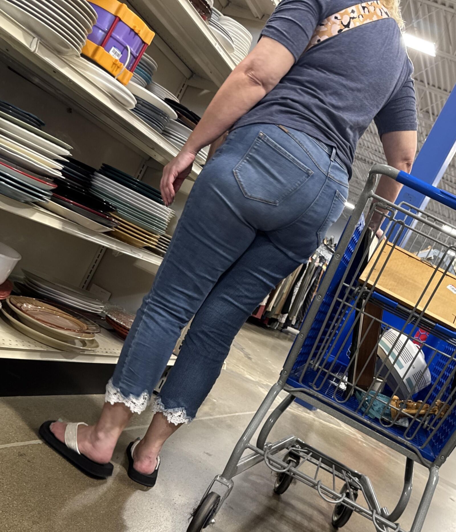 Patillas sinceras jeans y pantalones apretados