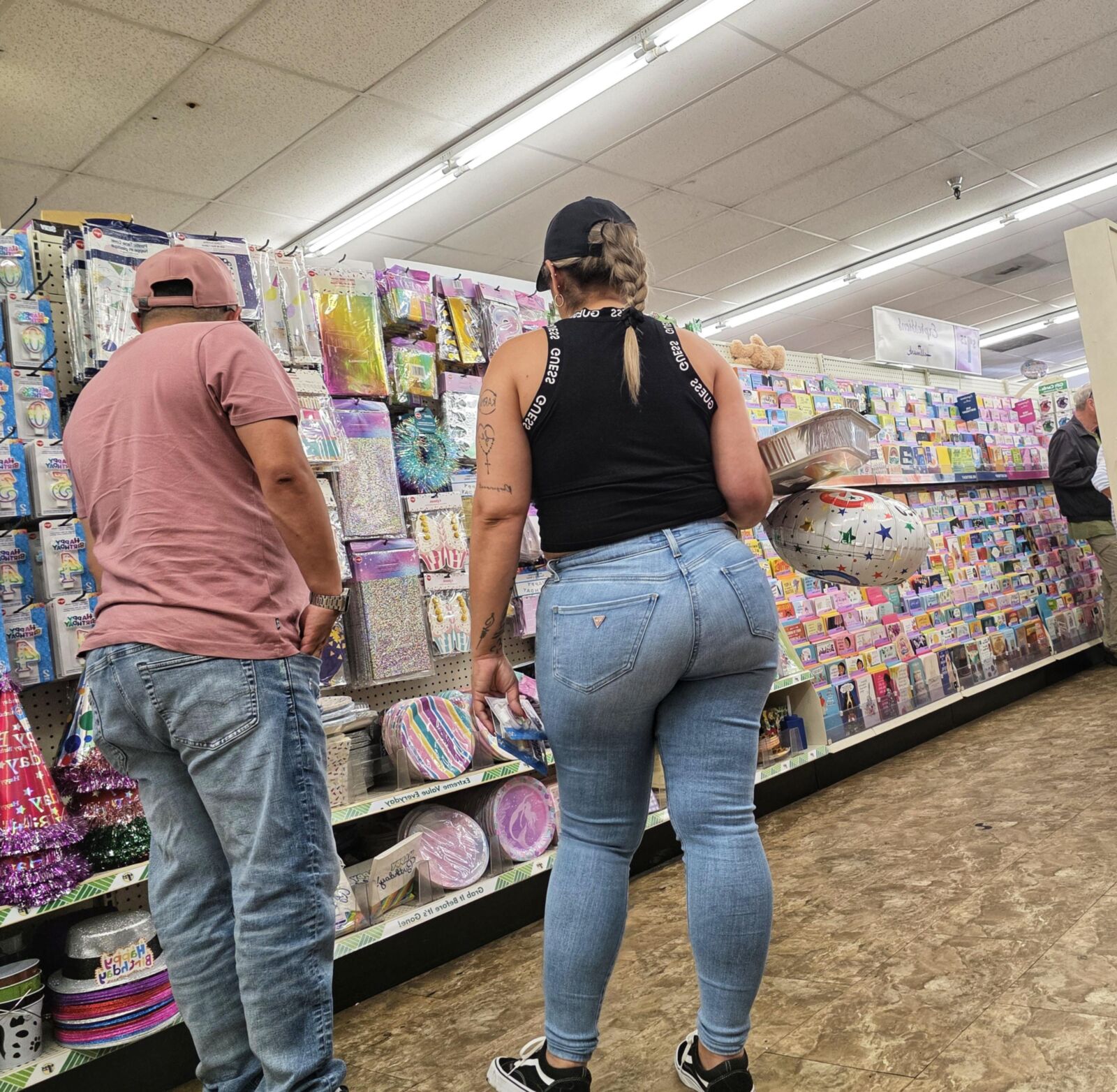 Latina Milf With Juicy Ass