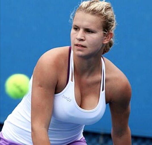 BEUTIFULL CRATIAN PLAYIS JANA FETT