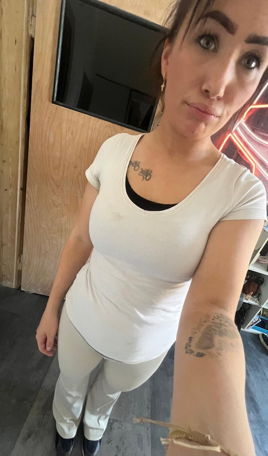 Würdest du meinen GF -Doggy ficken? 
