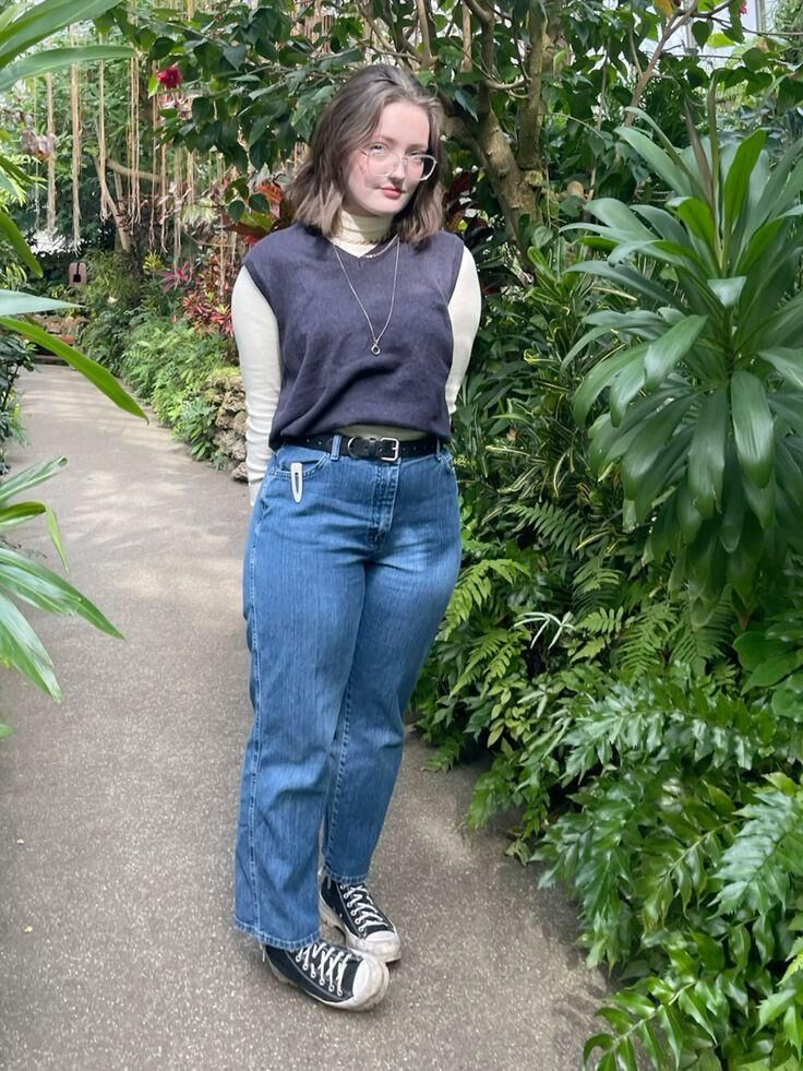 Young Fit Pawg Modeblogger