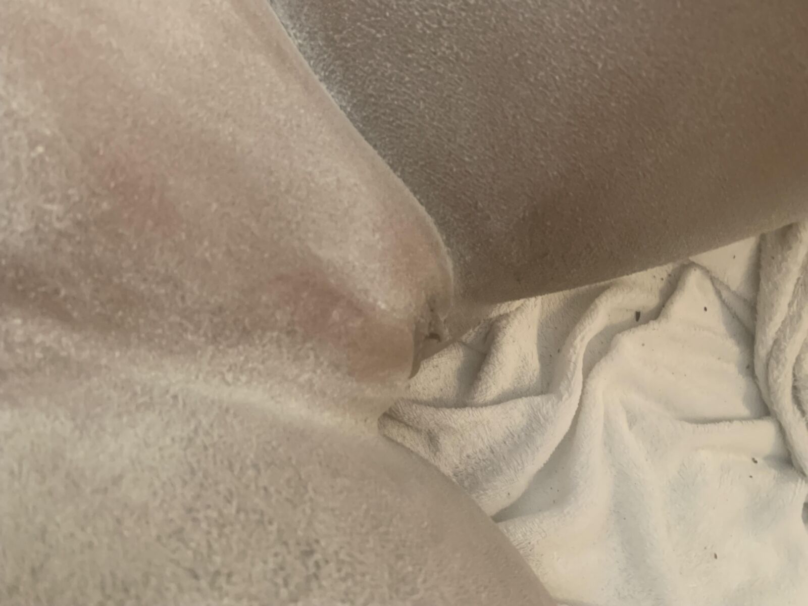 Dándole a Kathy su baño de polvo