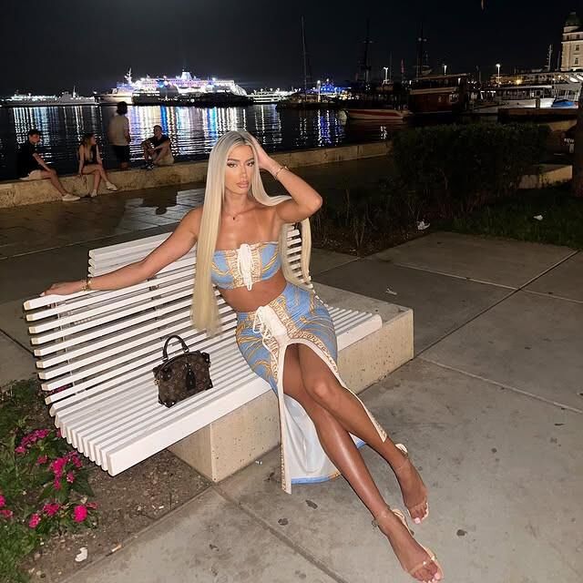 Kroatisch perfekte Fitness Blondie Babe