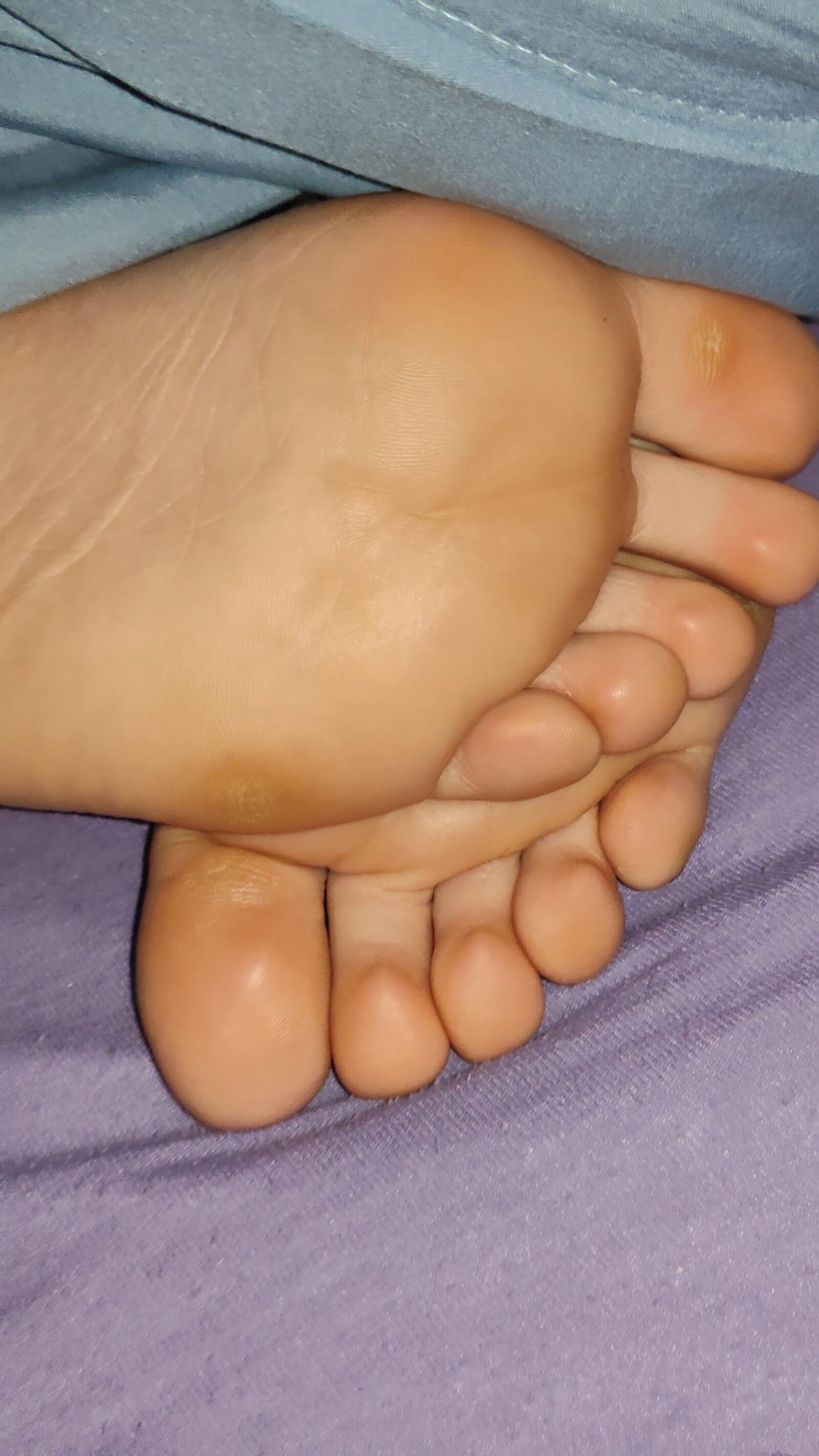 yo Polish married workmate feet. Best cum target for you! 