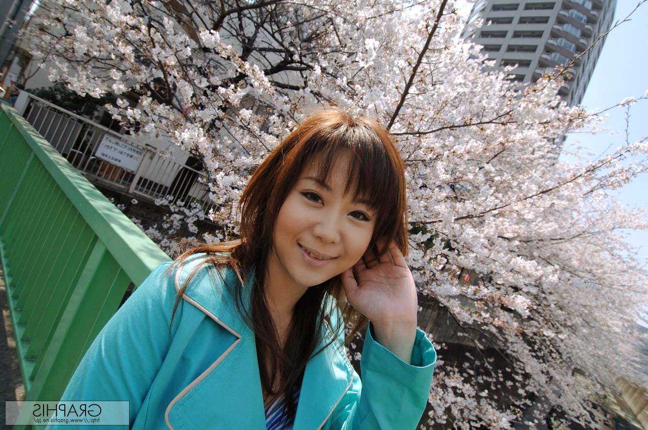 Maki Hoshino Graphisgals No. Juicy