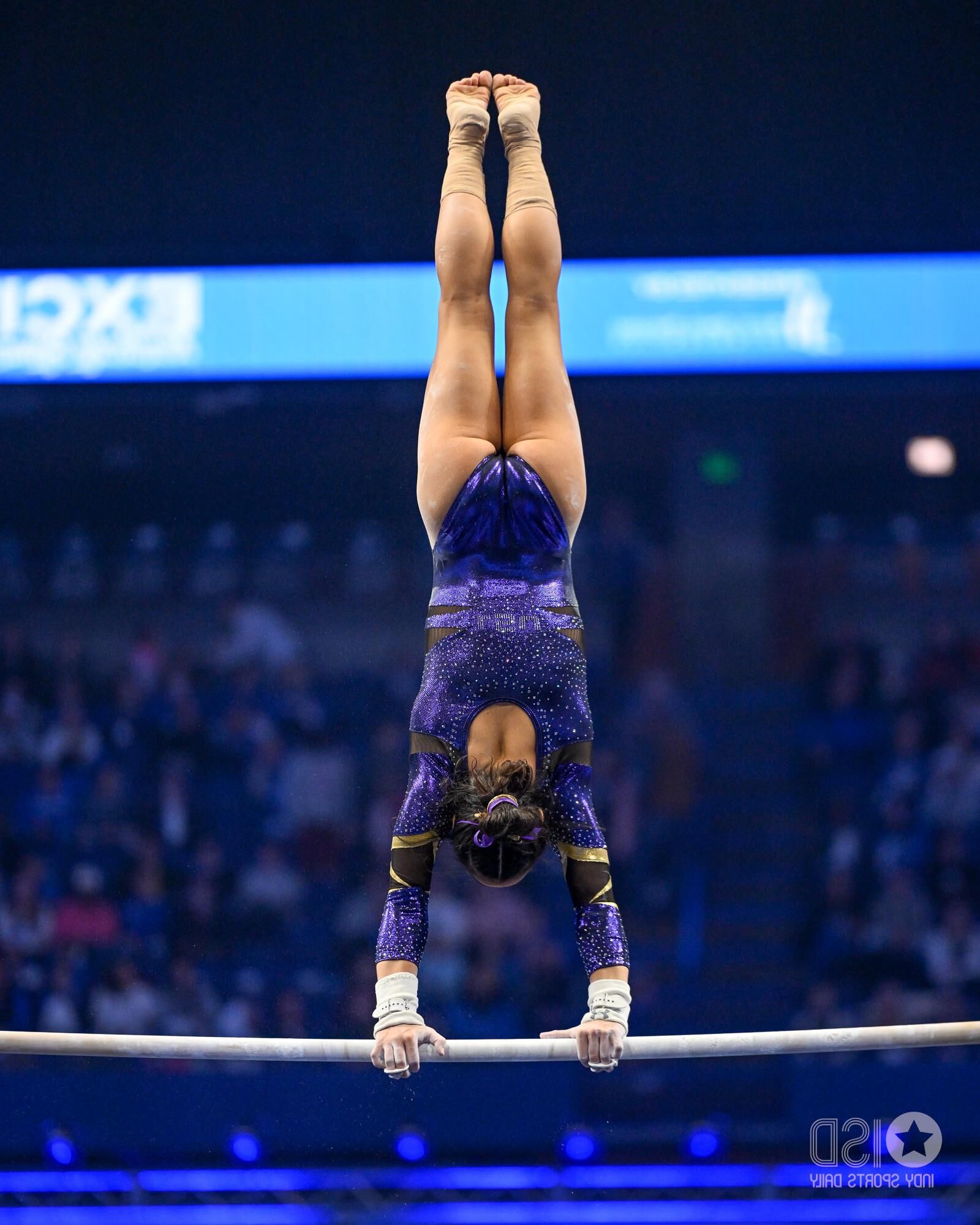 Very Hot College Gymnasts Part 