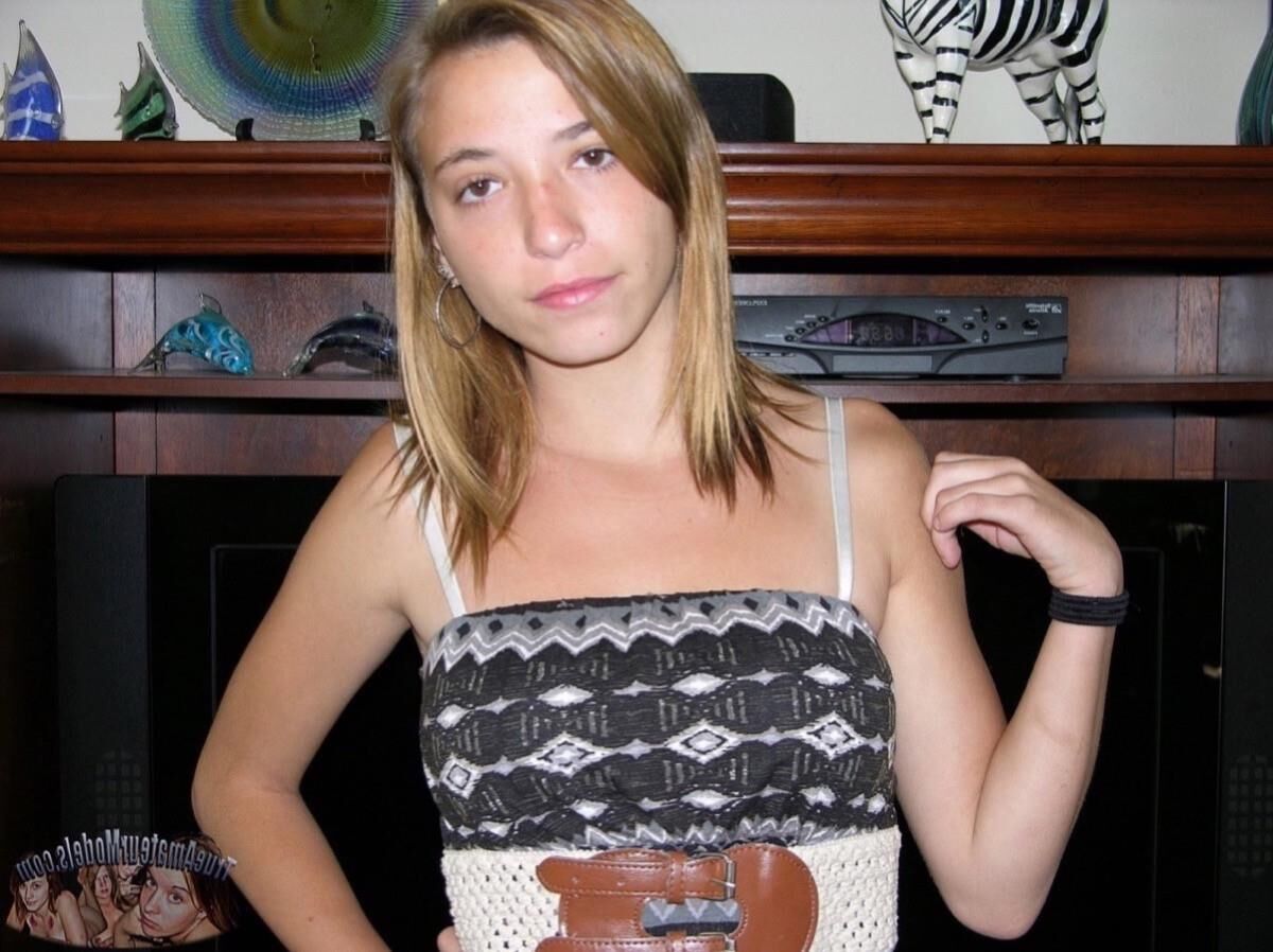Teenager, die gerne Fotze verbreiten