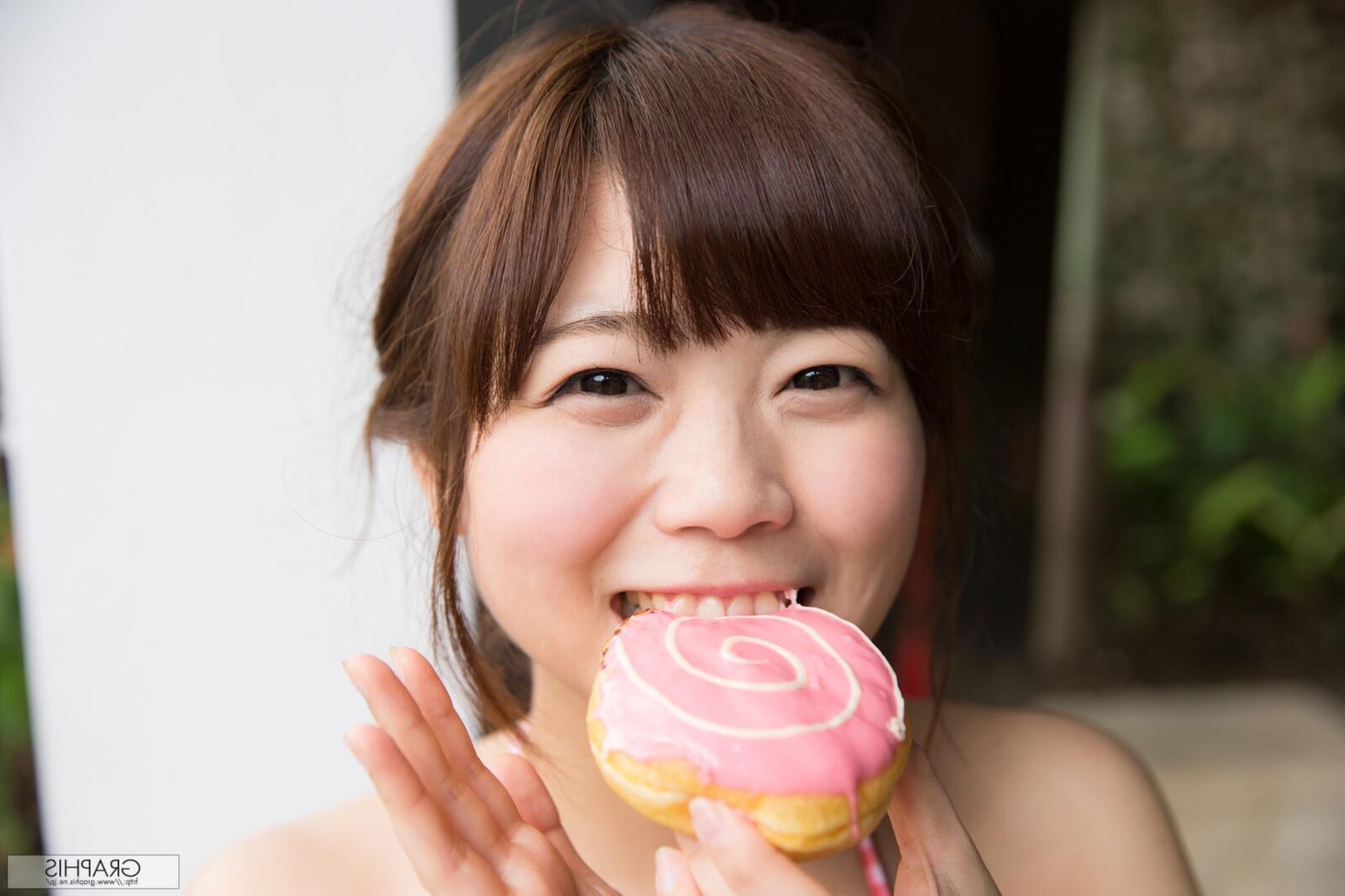 Miharu USA Graphisgals Usadol
