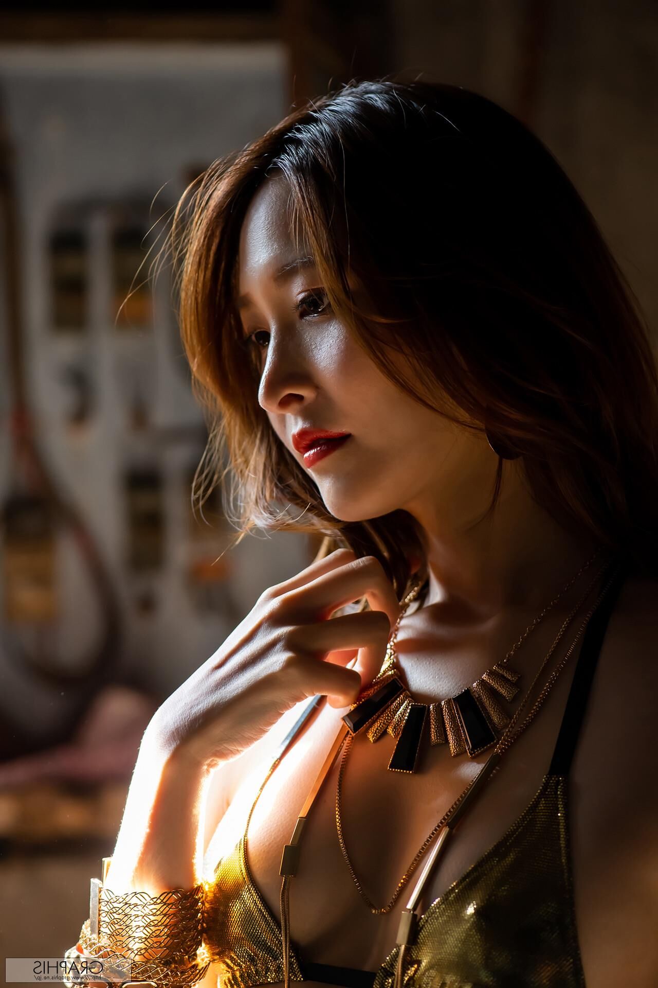 Mai Kanami Graphisgals Classy