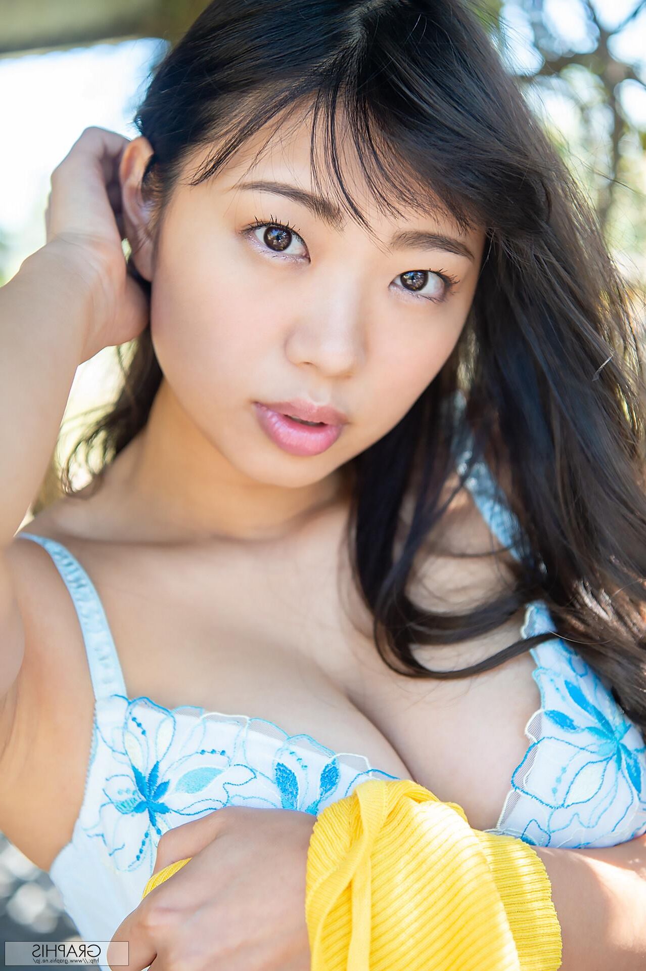 Matsuri kiritani graphisgals le soleil