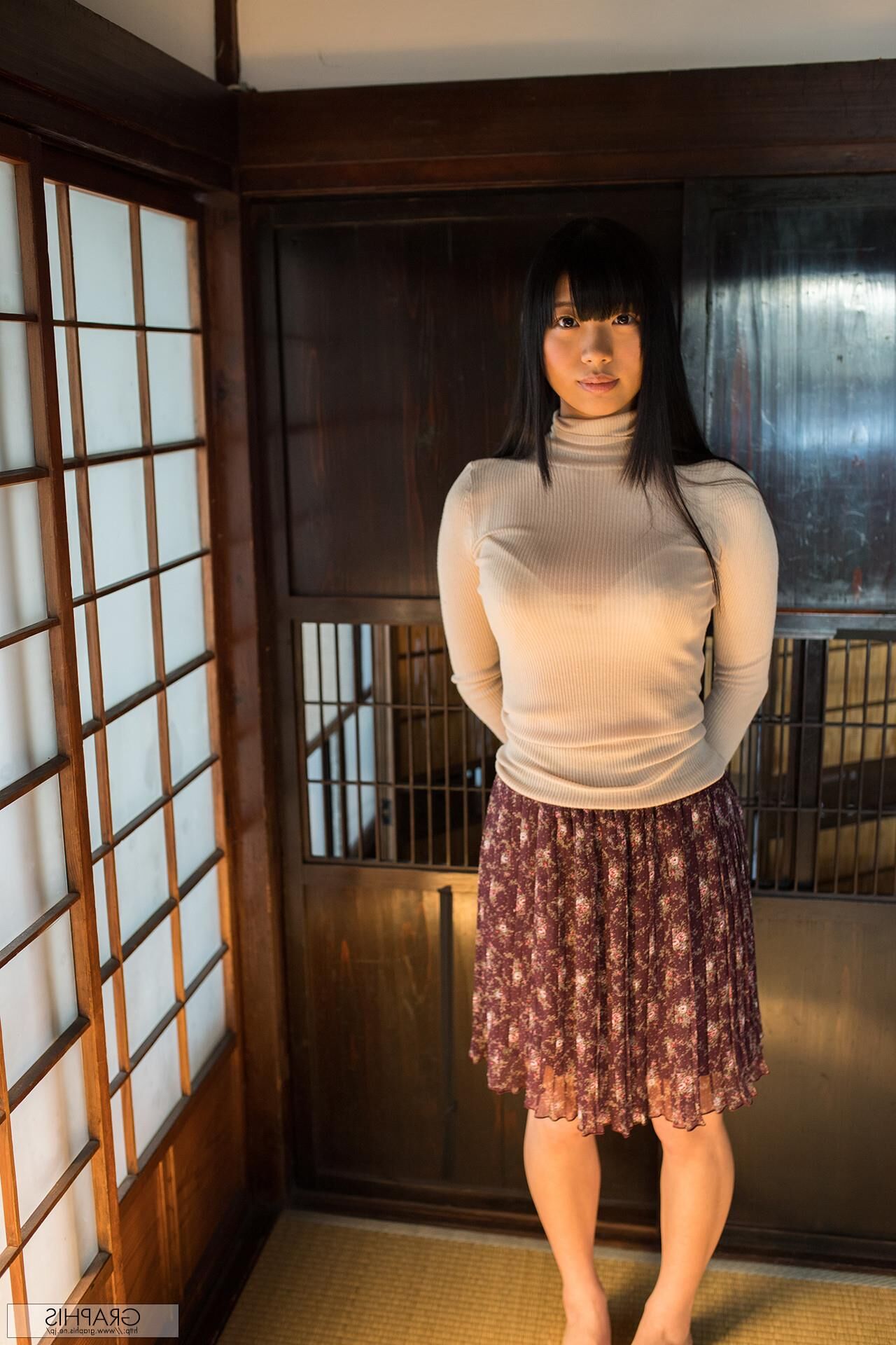Matsuri Kiritani Graphisgals First Gravure