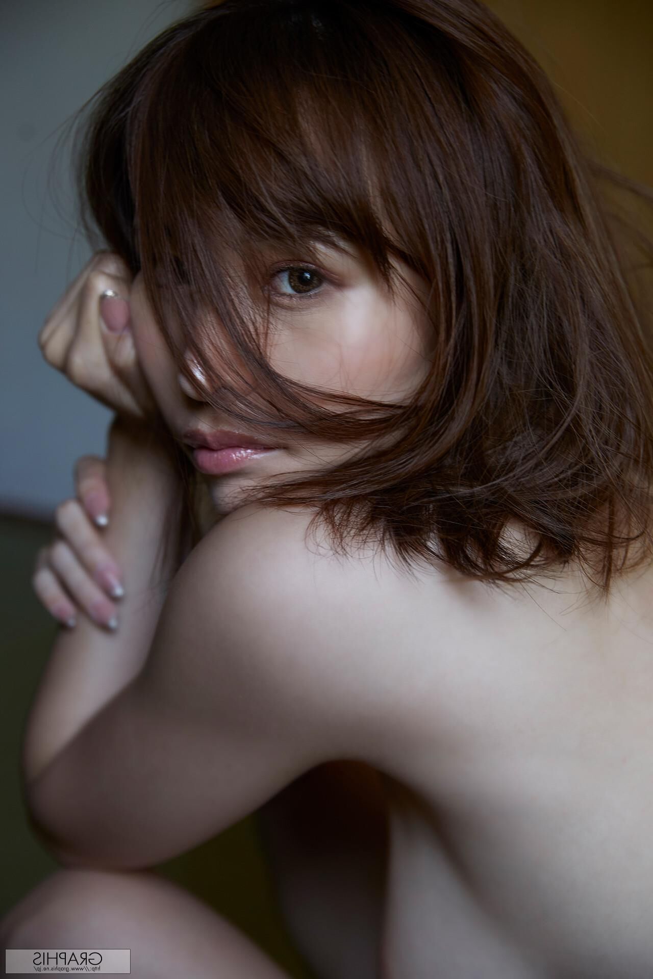 Mayuki Ito Graphisgals More