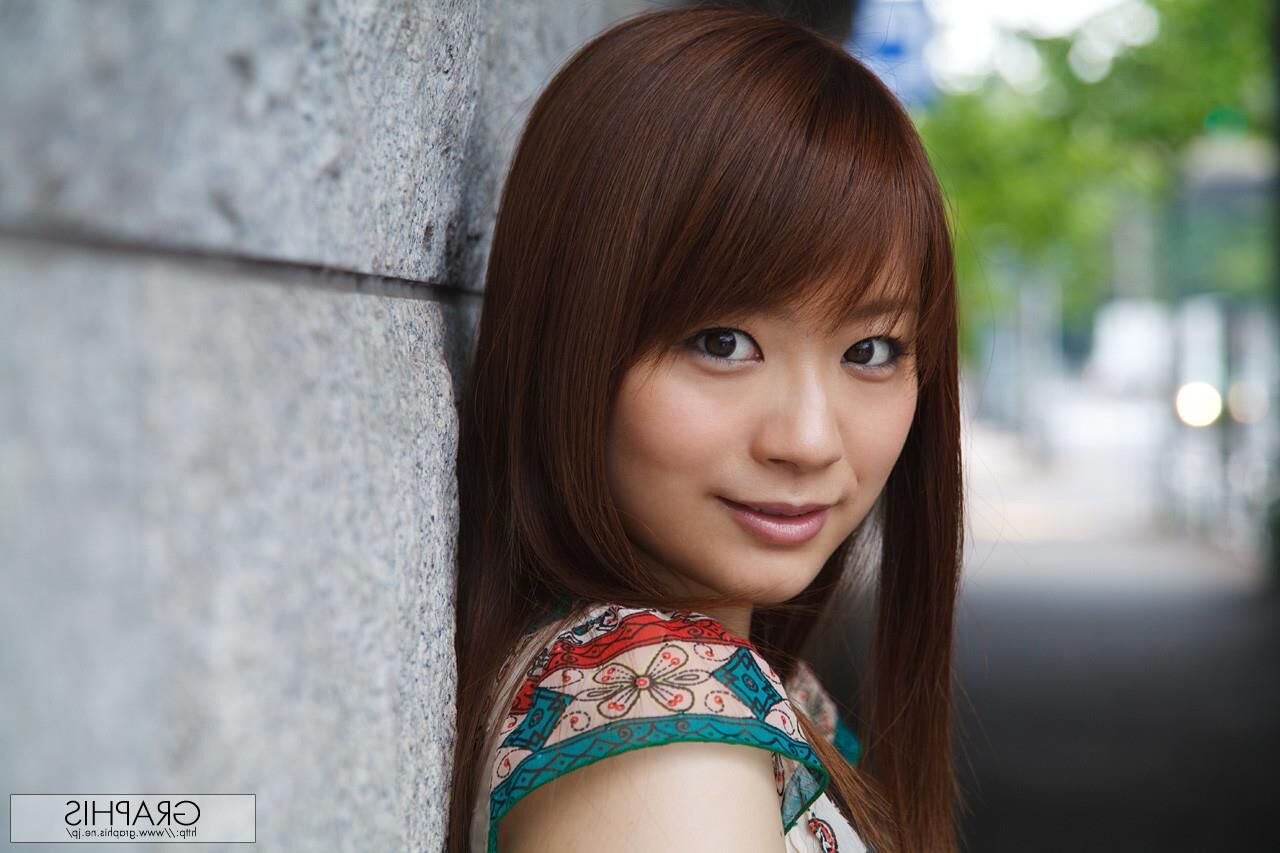 Mayuka Akimoto Graphisgals No. Desafio