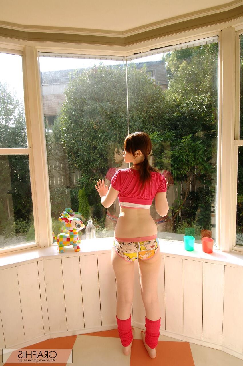 Nami Ogawa Graphisgals No.が迅速に近づいています
