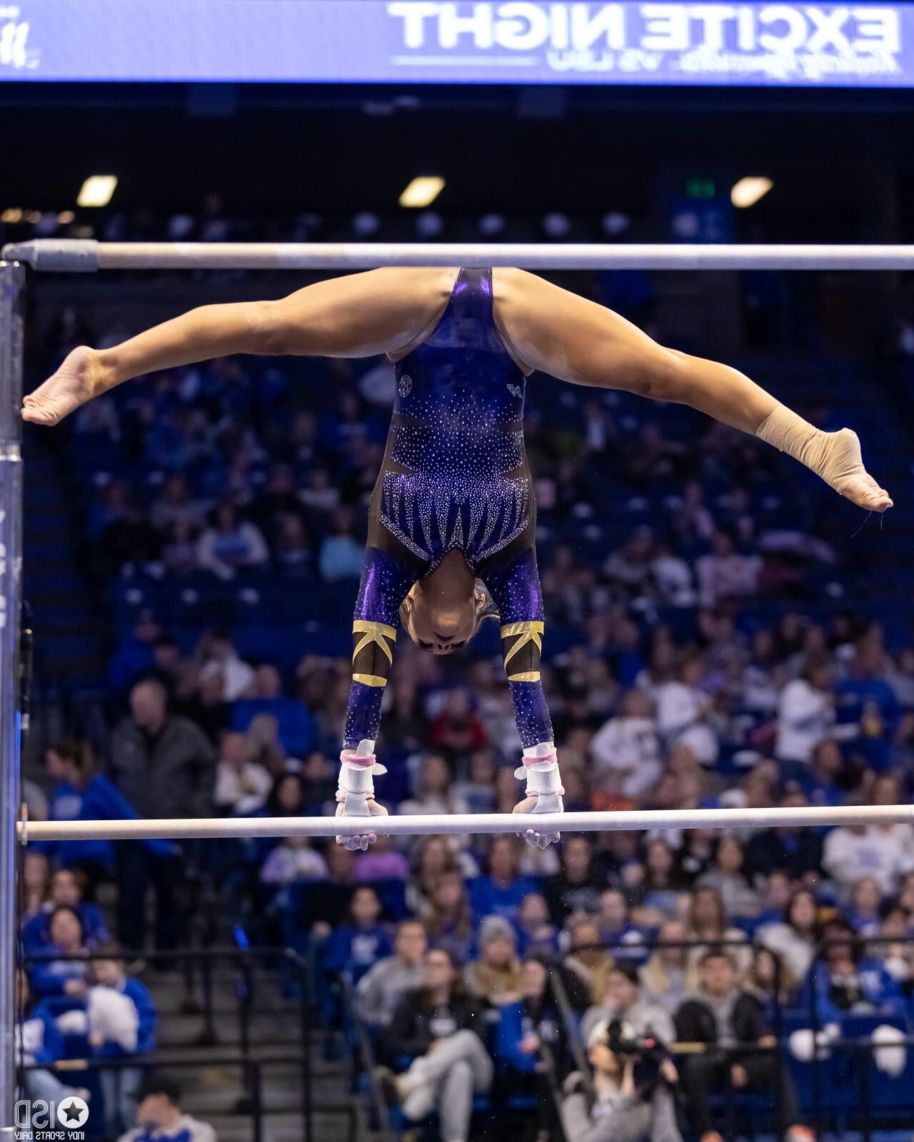 Very Hot College Gymnasts Part 