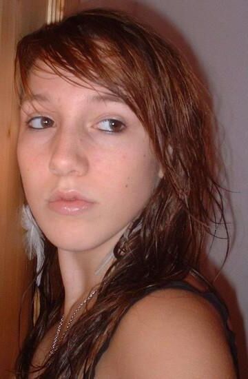 Amateur Girl Solo ()