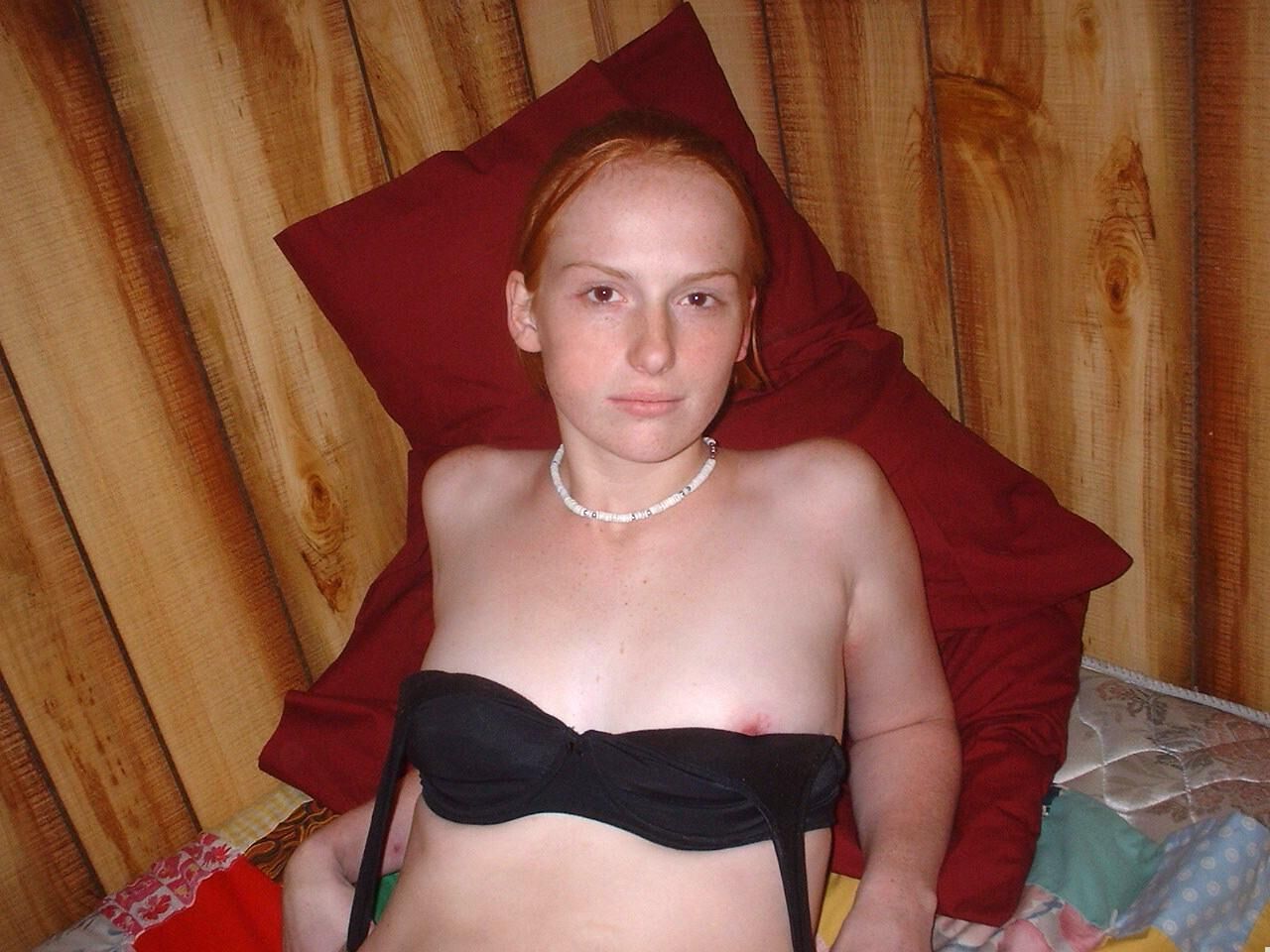 fille amateur solo () une vraie tête rouge