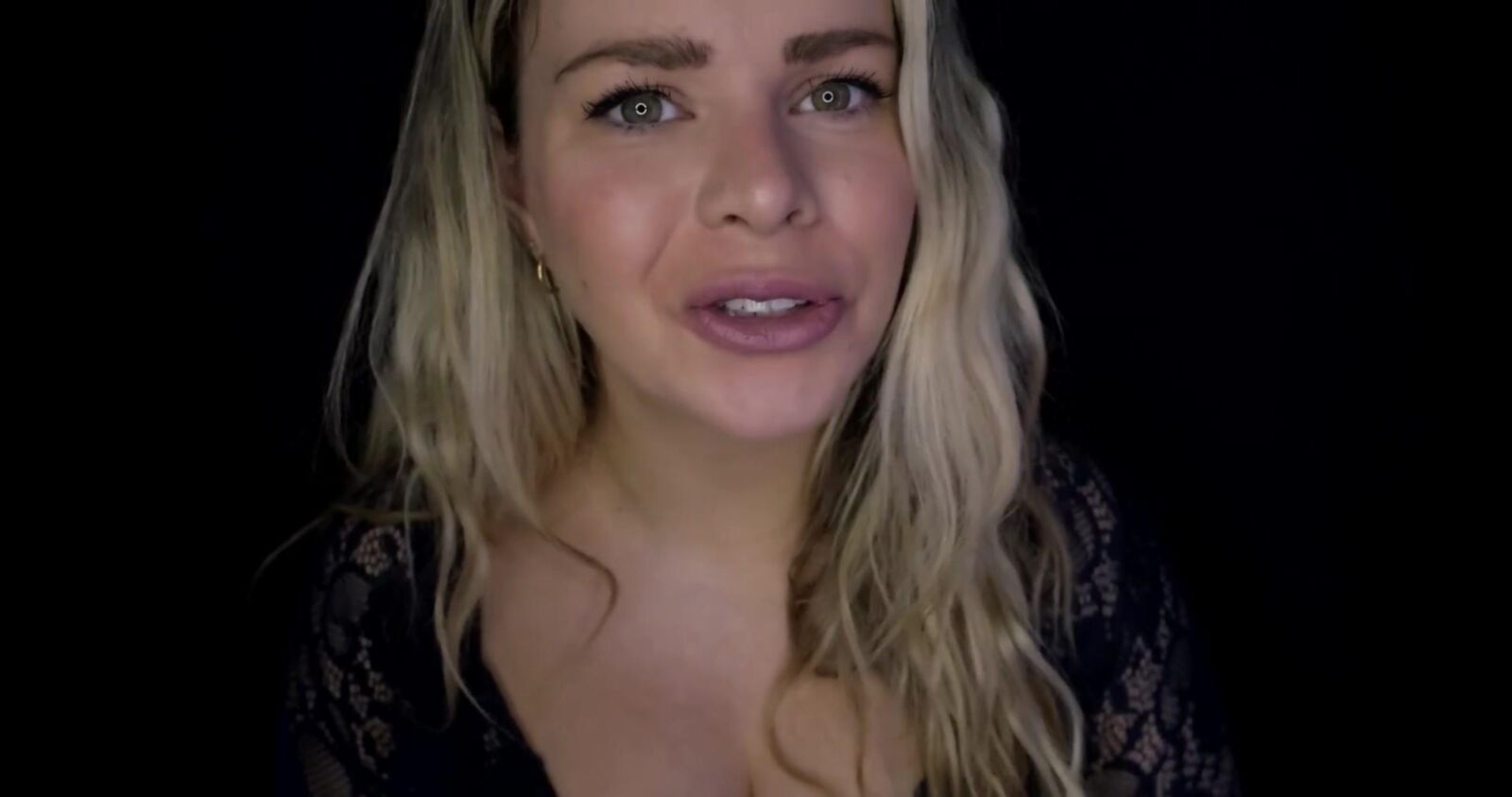 Scottish murmure les niveaux de braingasme ASMR