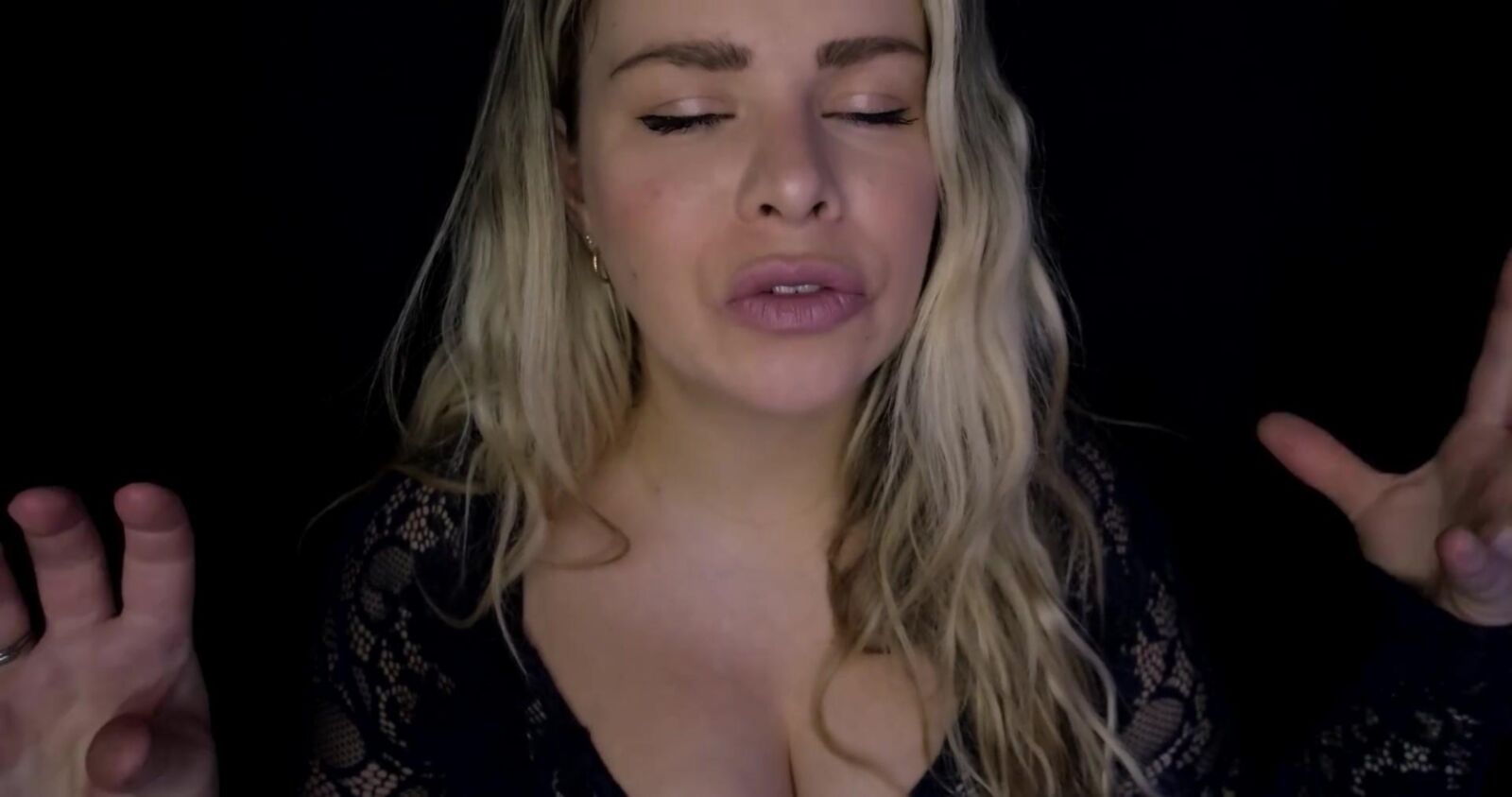 Scottish murmure les niveaux de braingasme ASMR