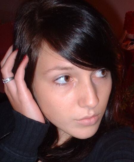 Amateur Girl Solo ()