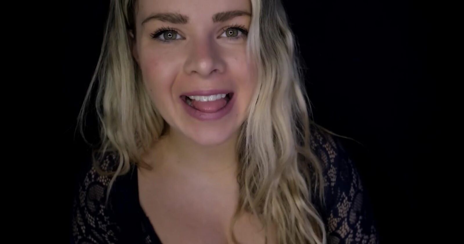 Scottish murmure les niveaux de braingasme ASMR