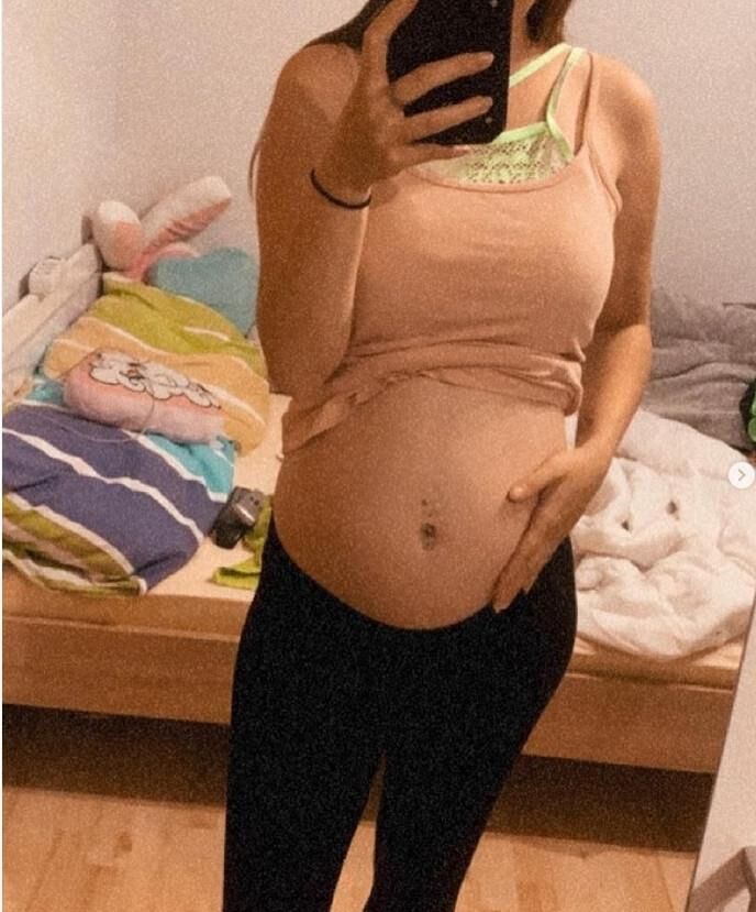 Teen salope allemande Sarah