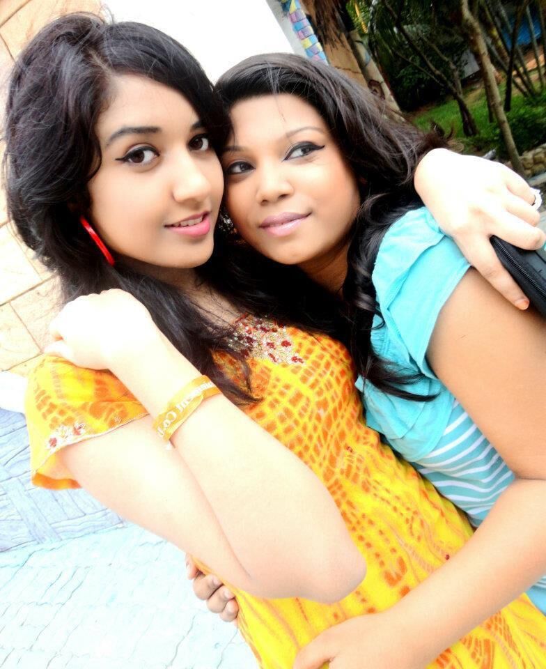 Deshi Whore Srabony