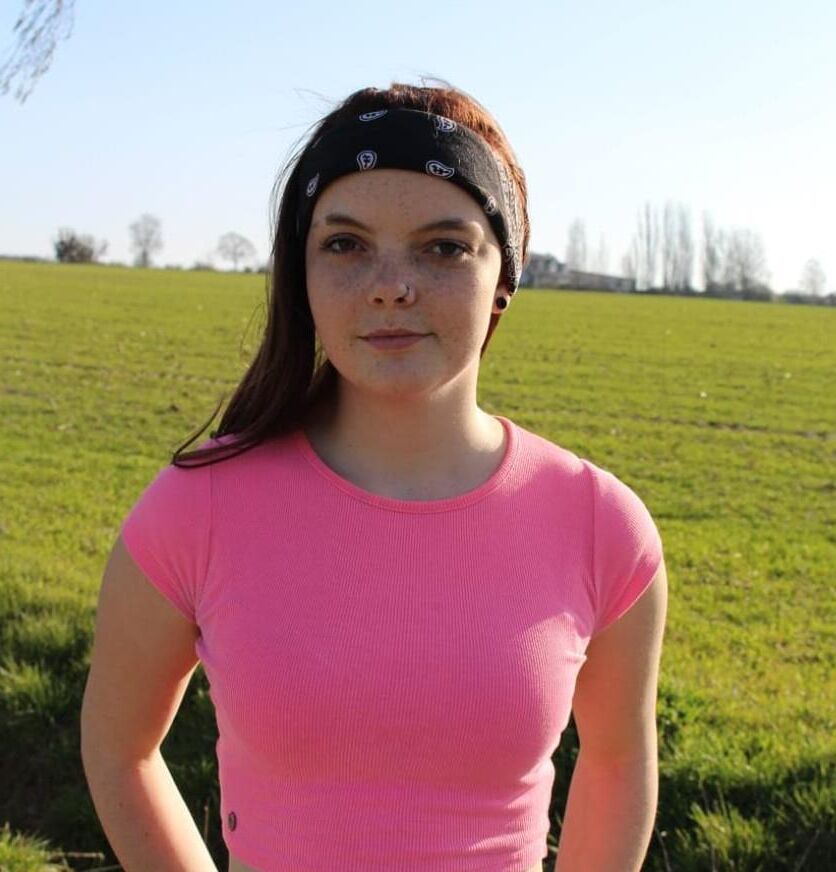 Teen salope allemande Sarah