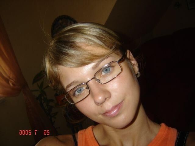 Amateur Girl Solo ()