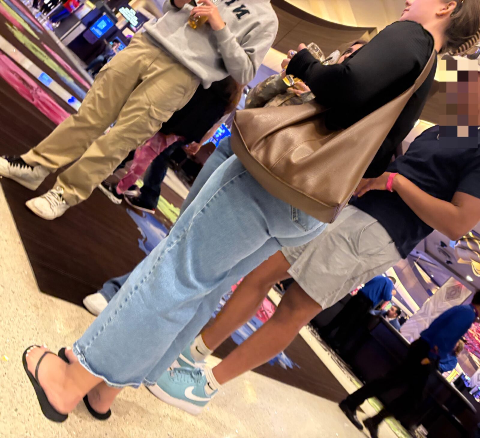 Candid Pawgs enge Jeans und Hosen