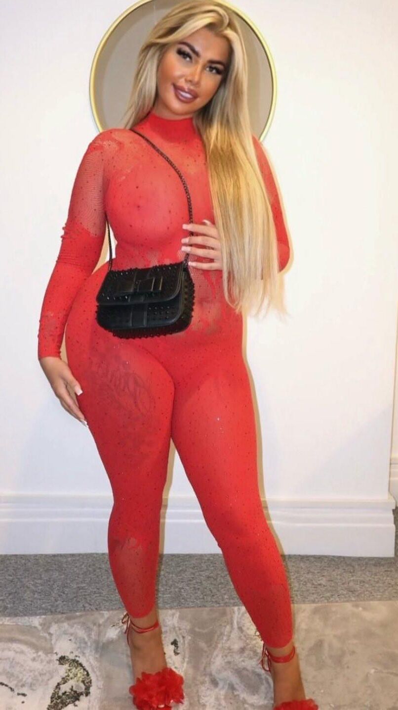 Filles en rouge