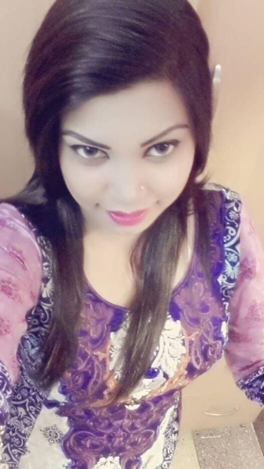 Deshi Whore Srabony