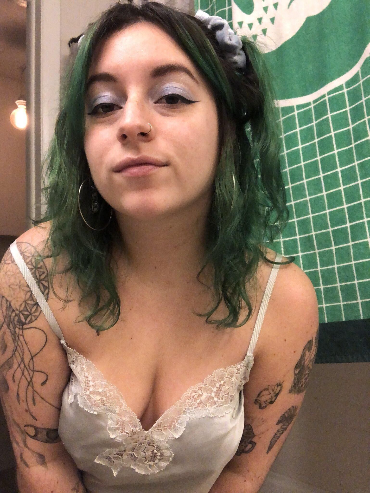 tatoué twitter baddie dirt_flirt