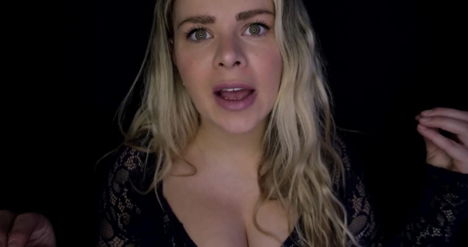 Scottish murmure les niveaux de braingasme ASMR